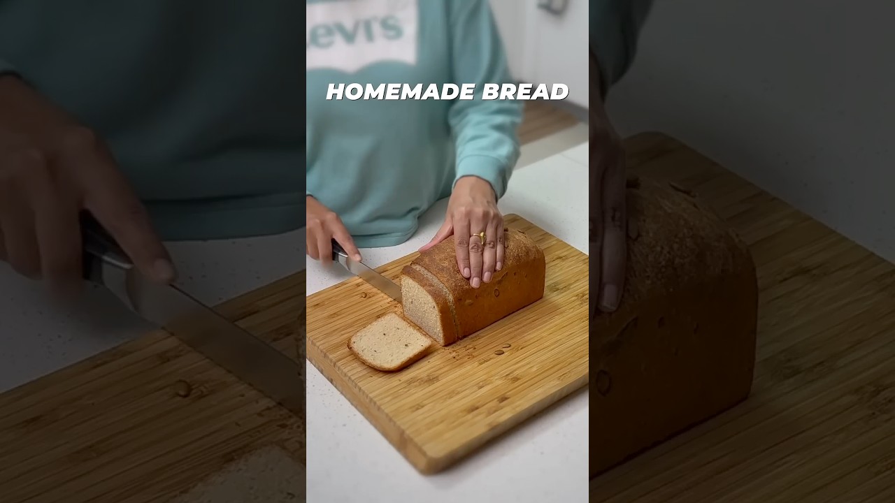 Easy Homemade Bread 🍞 – Simple & Delicious 😋