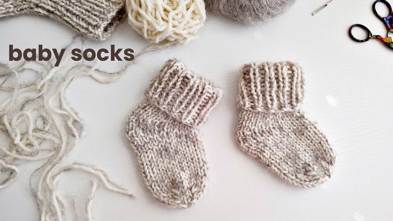 How to Knit Baby Socks Easily and Quickly (video tutorial). Size 0-6 months.